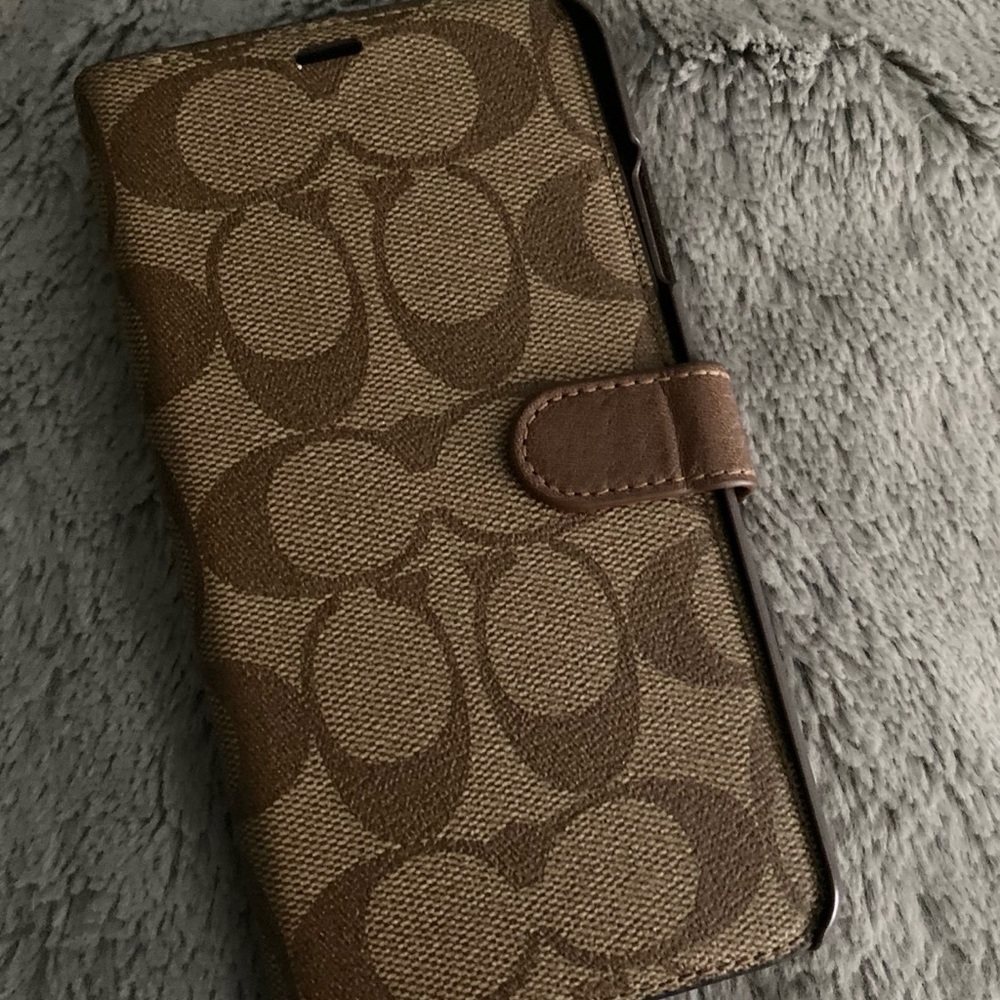 Coach iPhone XS MAX phone wallet